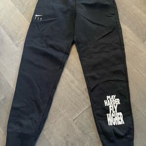 Kids Black Nike Fly Play Harder sweatpants size L